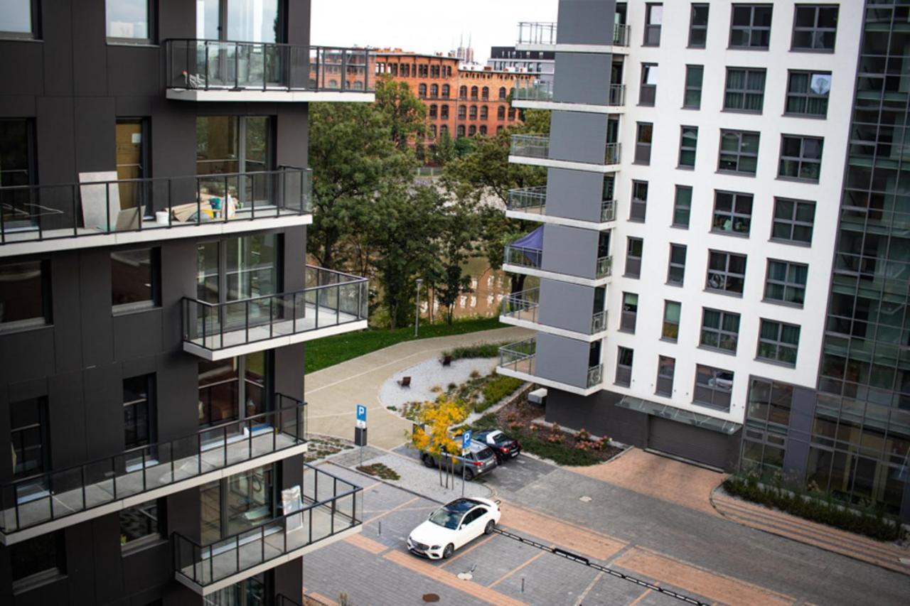 Urban Space 80 - Free Parking Breslau